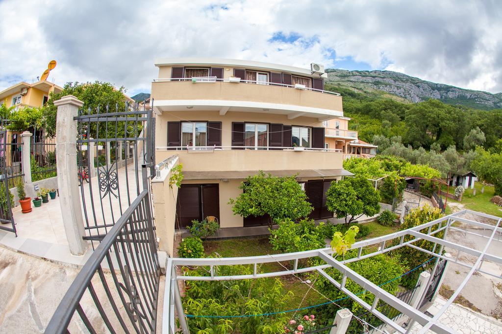 Apartments Vila Masha Petrovac Extérieur photo